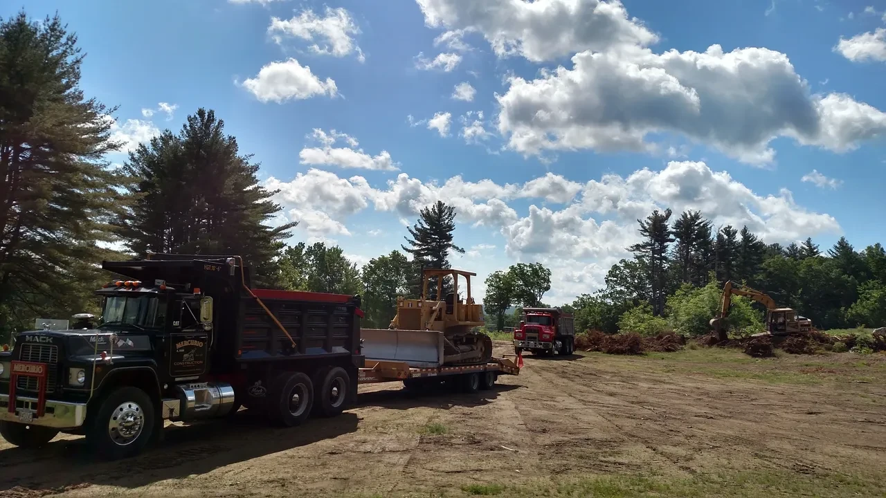 Septic tank installation with distribution box and pipes